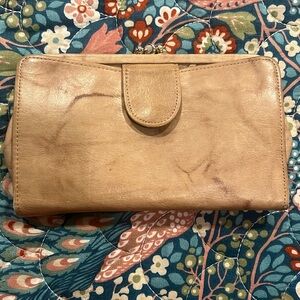 Vintage St Thomas leather wallet